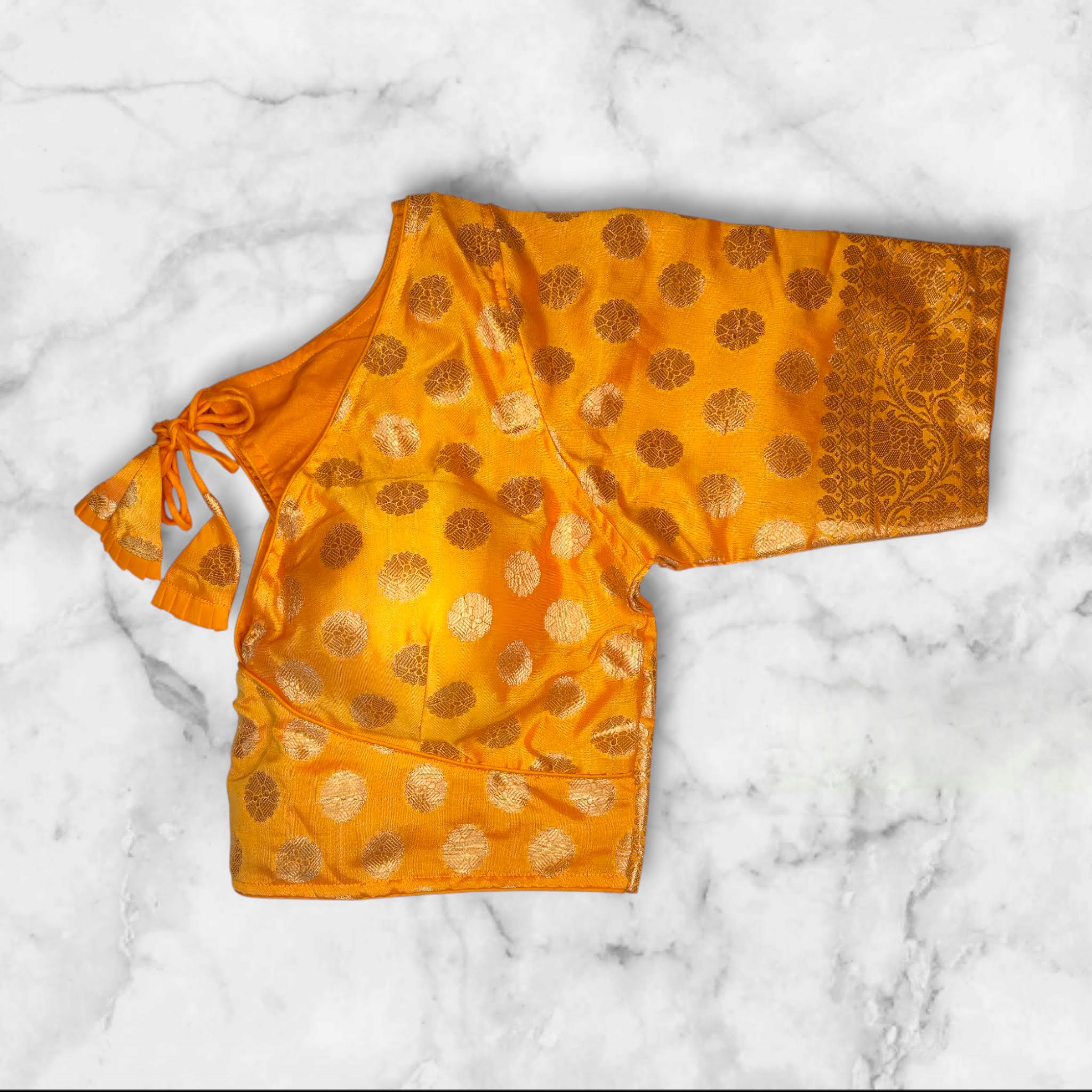 padded banarasi blouse side view