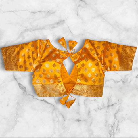 golden booti banarasi back design